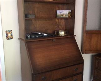 Secretary style desk $50