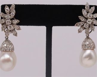JEWELRY kt Gold and Diamond Floral Spray Ear