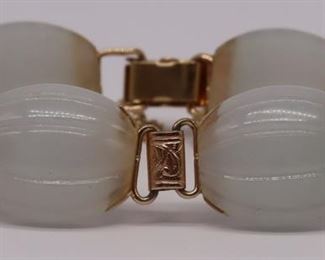 JEWELRY Mings kt Gold and Jade Bracelet
