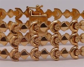 JEWELRY Signed Italian kt Gold Bracelet