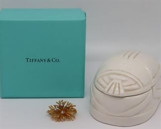 JEWELRY Tiffany Co kt Gold Diamond Brooch