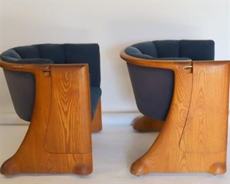Wendell Castle USA Pair Of Gannett