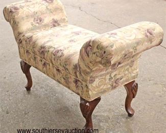  Queen Anne Upholstered Decorator Bench 
