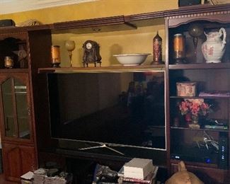 Entertainment center (can be separated after day 1): Center console - $125; 2 side towers - $125 each -- $375 // Buy together for $325 and save $50!!