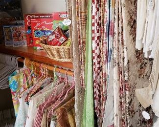 LOTS of table linens 