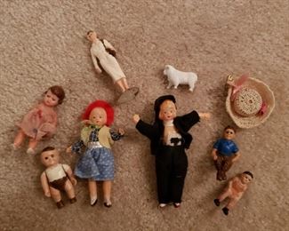 Miniature dolls