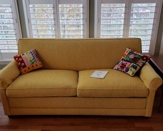 Retro sofa sleeper