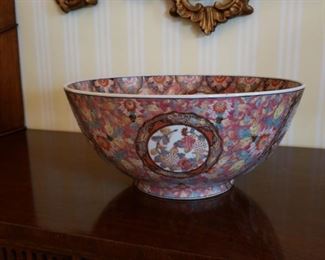 Chinese porcelain punch bowl