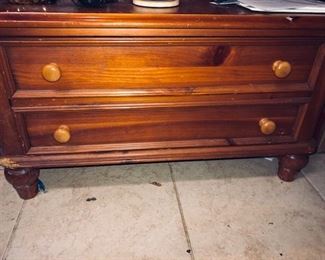 Contemporary coffee table with drawers & matches pair of end tables