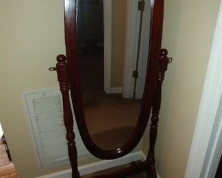 Dressing mirror