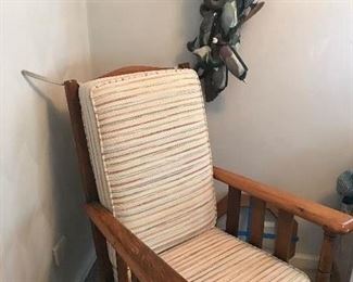 Pair of oak arts and crafts style side chairs
