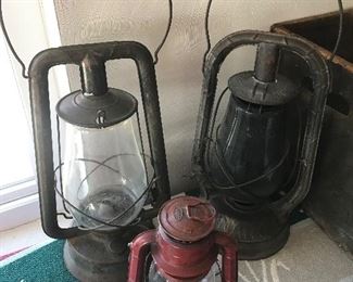 Dietz comfort lantern, Enbury Mfg Co Supreme 210, Dietz Monarch lantern