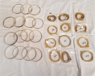 12 necklaces and 15 bracelets - some bracelets are marked 925
