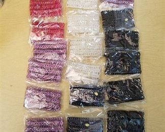 assorted mini purses - approximately 18 count