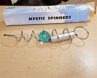 Mystic spinner