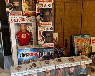 Big Bang Theory Figurines and game 