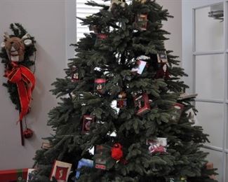 Christmas decor, lighted 7.5' Christmas tree, NIB ornaments (look at all those Hallmark!)