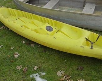Splash 2, two man Kayak, with paddles 