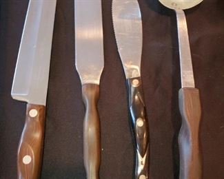 Cutco, Cutco – 2 forks, #1768 spreader, #13 ladle