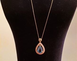 10k Yellow Gold Blue Topaz Necklace