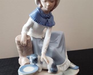 Lladro Spain Girl with Cat 