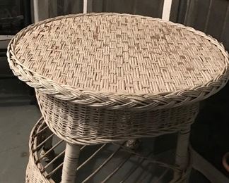 Vintage Wicker occasional Table