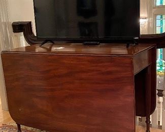 DROP LEAF TABLE AND FLAT SCREEN TV'S