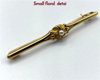 Lot 38 18K Gold GEORG JENSEN 237 Bar Pin. Small floral detai