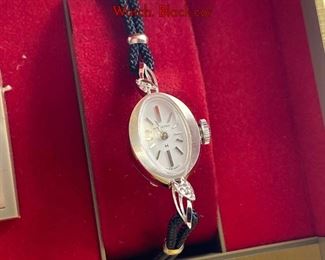 Lot 118 Vintage HAMILTON Ladies 14K White Gold Watch. Black cor