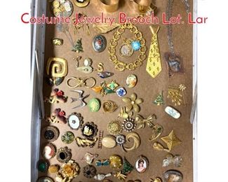 Lot 279 LOT P Large Lot Vintage Costume Jewelry Brooch Lot. Lar