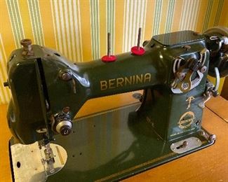 Antique Bernina in case. Works