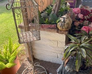 Bird cage