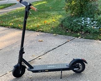 ELECTRIC JETSON SCOOTER