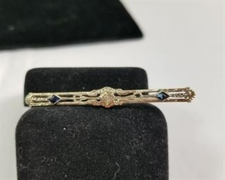 14 Karat White Gold w Diamond Vintage Brooch Pin https://ctbids.com/#!/description/share/276429