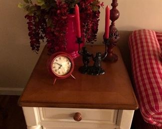 Set of gorgeous cottage country chic end tables and coffee table