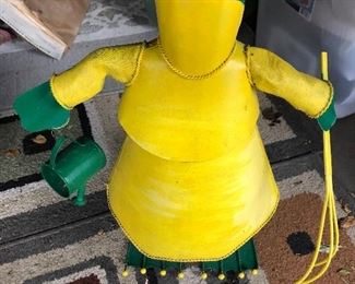 Cute metal frog