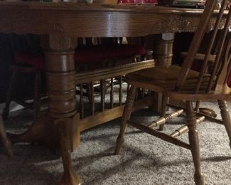 Oak claw foot table