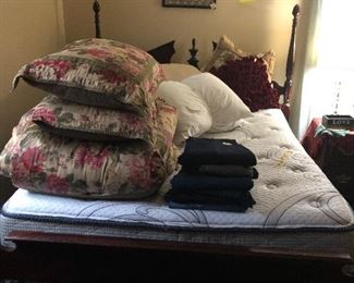 Four poster full size bed