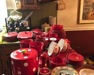Red dishes bakeware