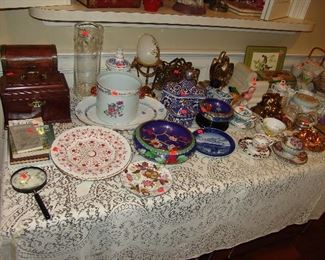Porcelain ware and tea caddys