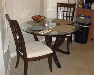 KITCHEN TABLE AND CHAIRS