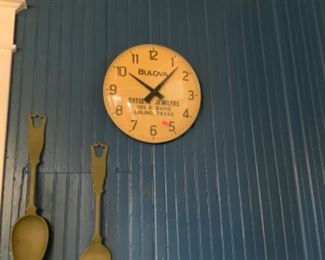 Bulova wall clock 