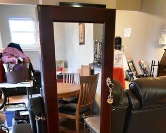 Dressing mirror w/jewelry storage