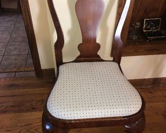 RARE 1876 CHIPPENDALE MAHOGANY CARVED PHILADELPHIA CENTENNIAL CHAIR USED IN EXHIBITION AND HAVING RICH PROVENANCE - IN EXCELLENT CONDITION CONSIDERING BEING 143 YEAR OLD.