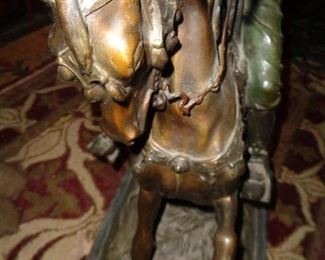 FRONT VIEW OF CLOSE FRONT OF RARE LARGE BRONZE ARABIC WARRIOR ON HORSE WITH ORIGINAL BARYE SIGNED SIGNATURE