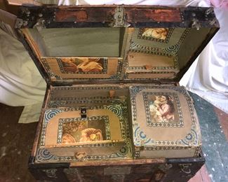 INSIDE VIEW OF ORIGINAL WOODEN & LEATHER STEAMER TRUNK WITH VICTORIAN COLOR PHOTOS 