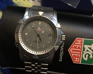 Tag heuer watch
Professional model
Date second hand dial