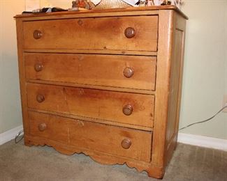 Antique 4 drawer chest hand cut dovetails