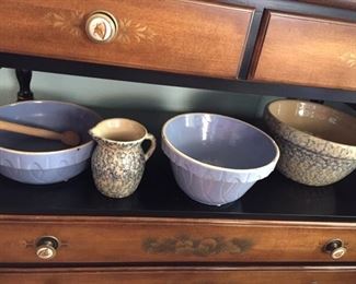 Sample of a large collection of vintage mixing bowls