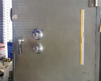 Diebold steel safe